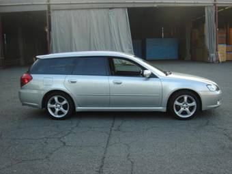 2005 Subaru Legacy Wagon Photos