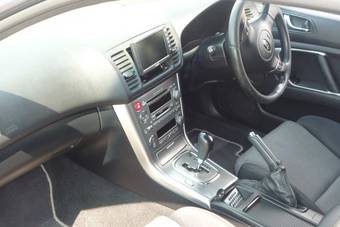 2005 Subaru Legacy Wagon Photos