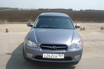 2005 Subaru Legacy Wagon Photos