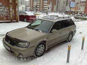 1999 Subaru Outback Photos