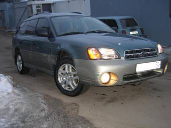 2000 Subaru Outback Photos