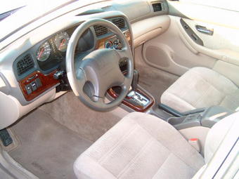 2001 Subaru Outback Pictures