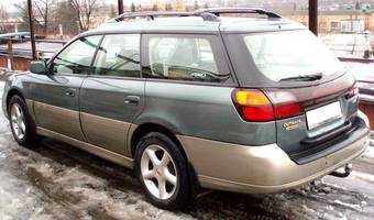 2001 Subaru Outback Photos