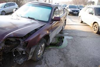 2001 Subaru Outback Photos