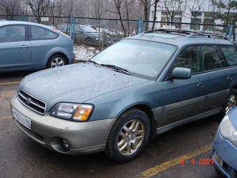 2001 Subaru Outback Photos