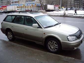 2001 Subaru Outback Pictures