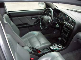 2001 Subaru Outback Photos
