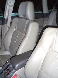 2001 Subaru Outback Photos