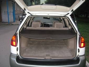 2001 Subaru Outback Images