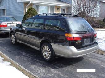 2002 Subaru Outback Photos