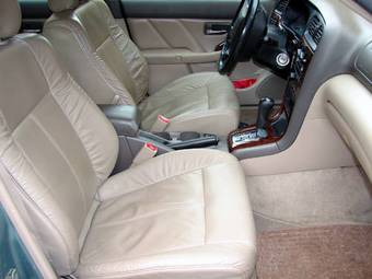 2002 Subaru Outback Images