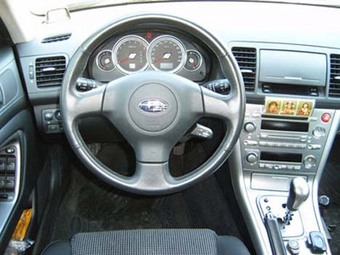 2003 Subaru Outback Images