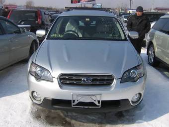 2003 Subaru Outback Pictures