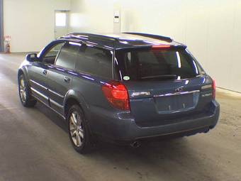 2003 Subaru Outback Photos