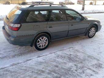 2003 Subaru Outback Photos