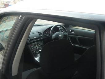 2003 Subaru Outback Photos
