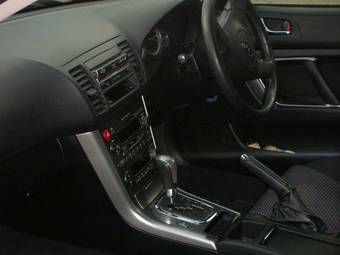 2003 Subaru Outback Photos