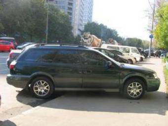 2003 Subaru Outback Pictures