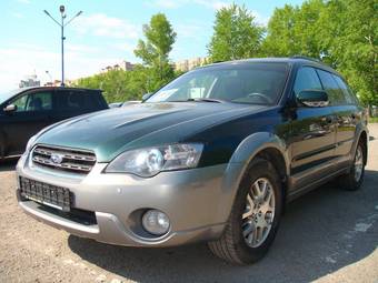 2003 Subaru Outback Photos