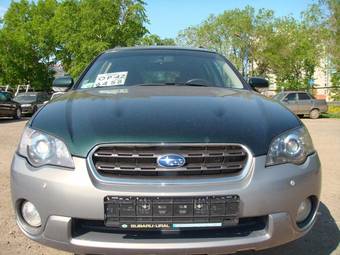 2003 Subaru Outback Photos