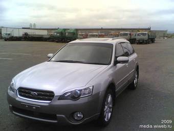 2003 Subaru Outback Pictures