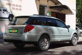 2003 Subaru Outback Photos