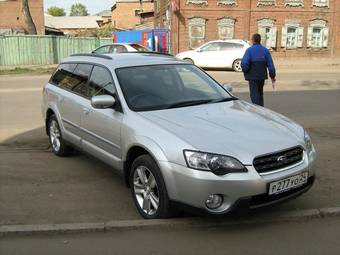 2003 Subaru Outback Pictures