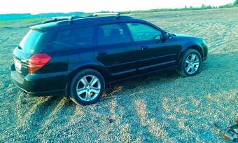 2003 Subaru Outback Photos