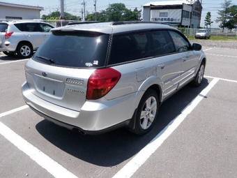 2003 Subaru Outback Pictures