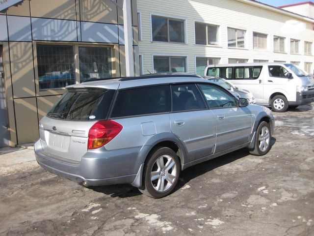 2004 Subaru Outback