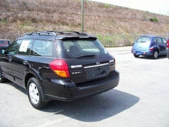 2004 Subaru Outback Pictures