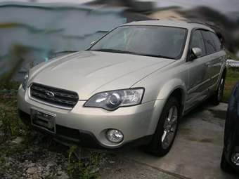 2004 Subaru Outback Pictures