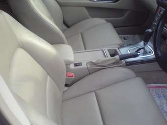 2004 Subaru Outback Photos