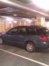 2004 Subaru Outback Pictures