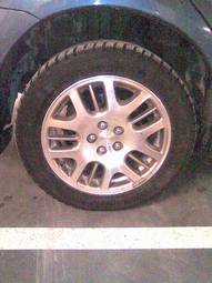 2004 Subaru Outback Photos