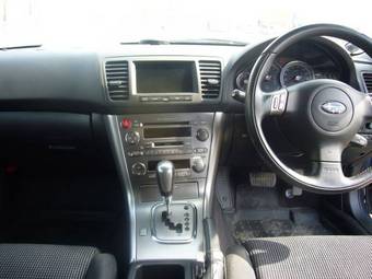 2004 Subaru Outback Wallpapers