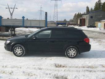 2004 Subaru Outback Pics