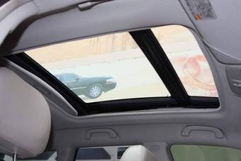 2004 Subaru Outback Pics