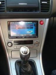 2004 Subaru Outback Pictures