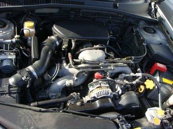 2004 Subaru Outback Pictures
