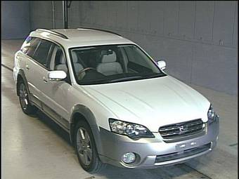 2004 Subaru Outback Pictures