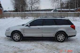 2004 Subaru Outback Images