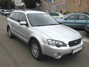 2004 Subaru Outback Pictures