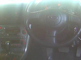 2004 Subaru Outback Pictures