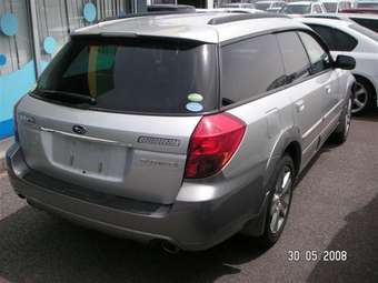 2005 Subaru Outback Pictures