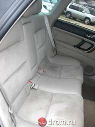2005 Subaru Outback Photos