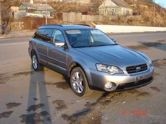 2005 Subaru Outback Pictures