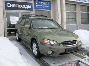 2005 Subaru Outback Photos