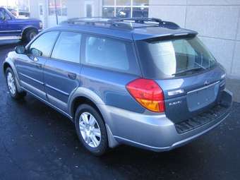 2005 Subaru Outback Pictures