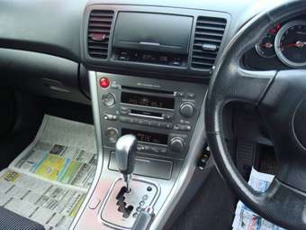 2005 Subaru Outback Pictures